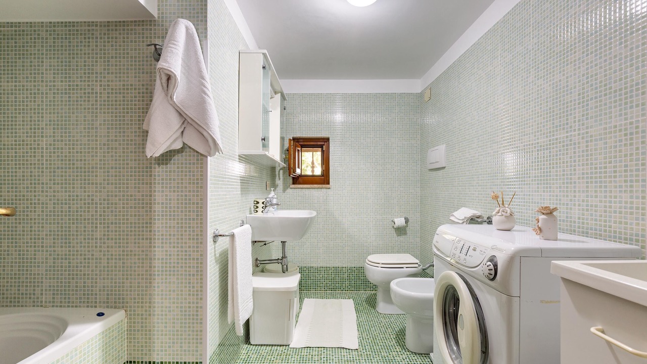 Photo of Bathroom in Noci