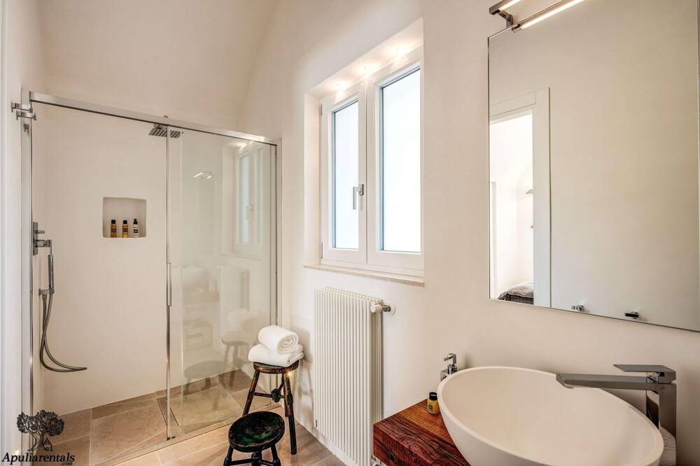 Photo of Bathroom in Ostuni