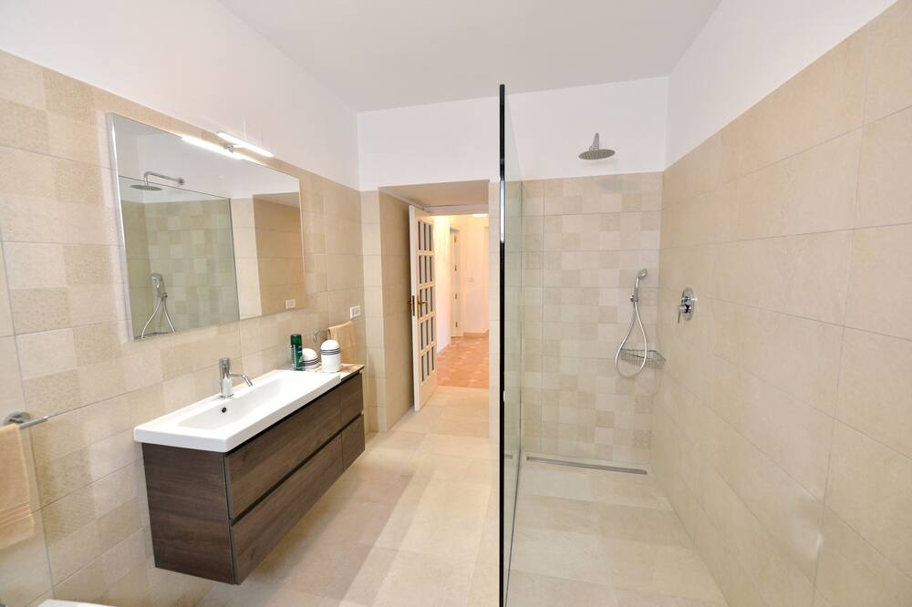 Photo of Bathroom in Specchiaruzzo