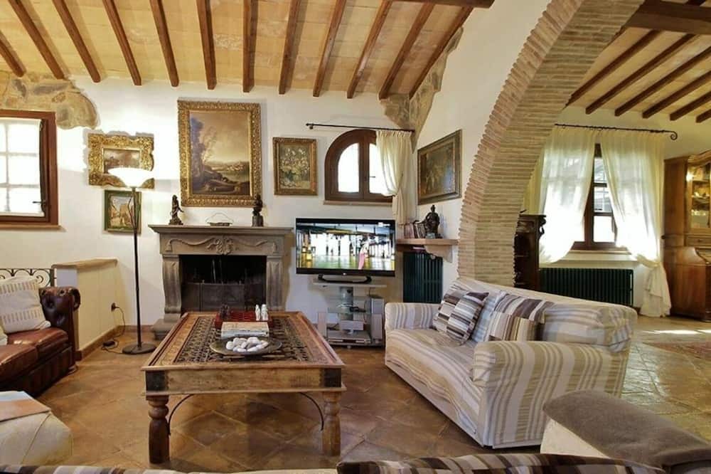 Photo of Bedroom in Capalbio
