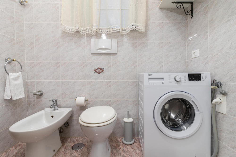 Photo of Bathroom in Montalbano