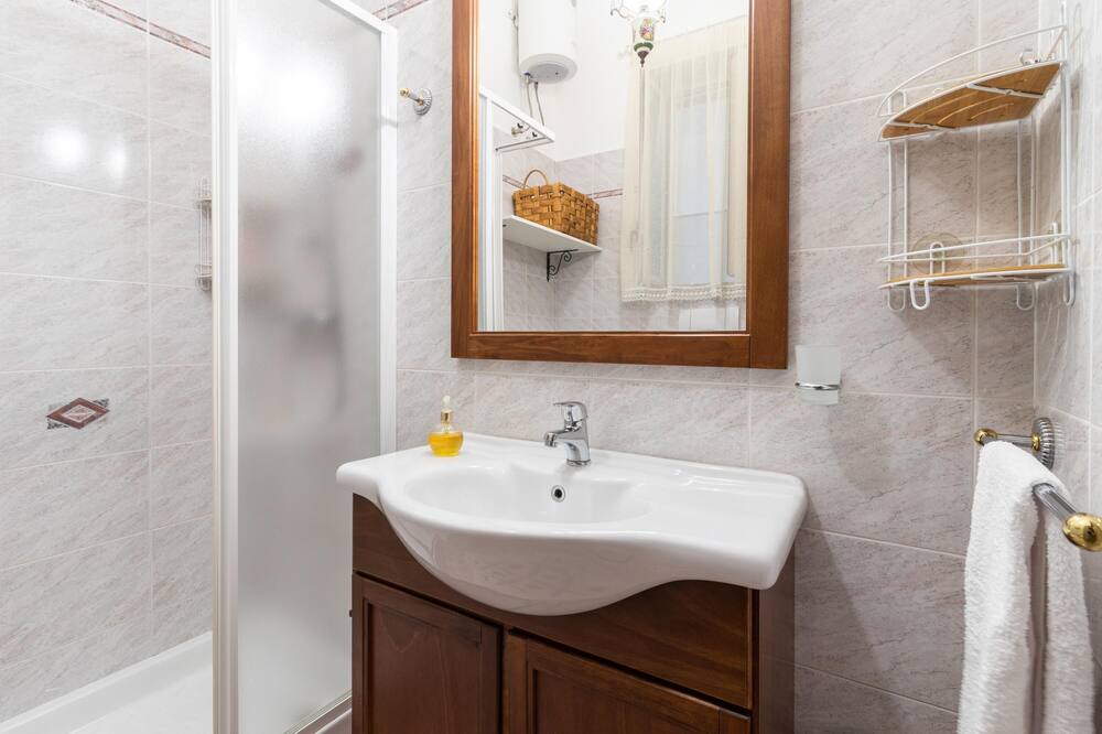 Photo of Bathroom in Montalbano