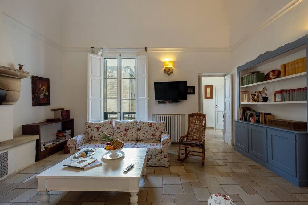 Photo of Livingroom in Lecce Historic Center