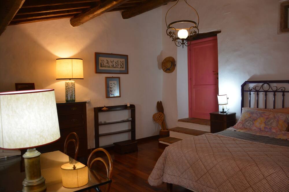 Photo of Bedroom in Amelia