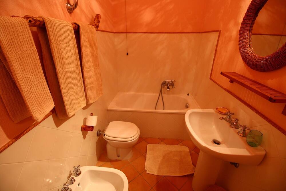 Photo of Bathroom in Poggio