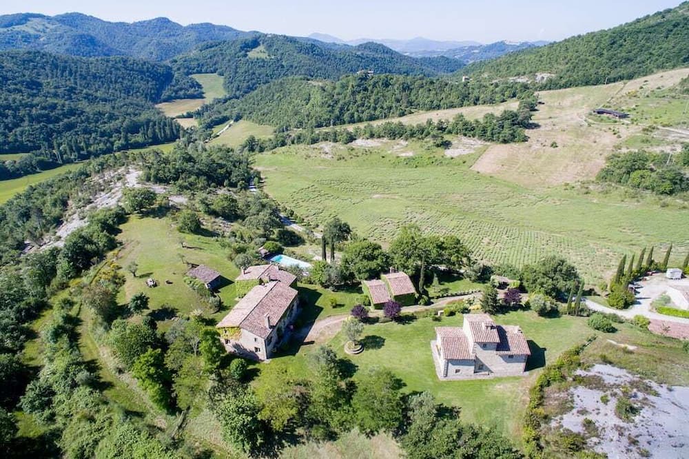 Photo of Others in Montone