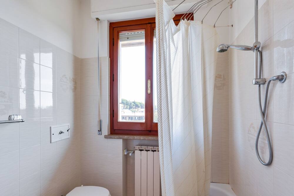 Photo of Bathroom in Tuoro sul Trasimeno