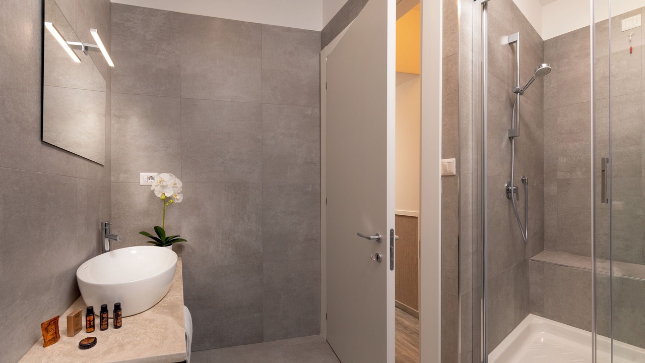 Photo of Bathroom in Rome City Centre
