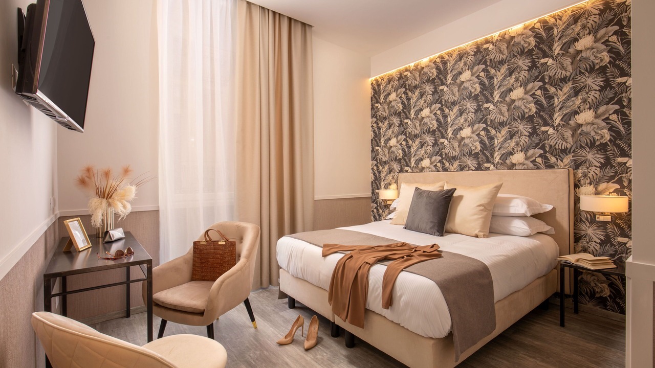 Photo of Bedroom in Rome City Centre