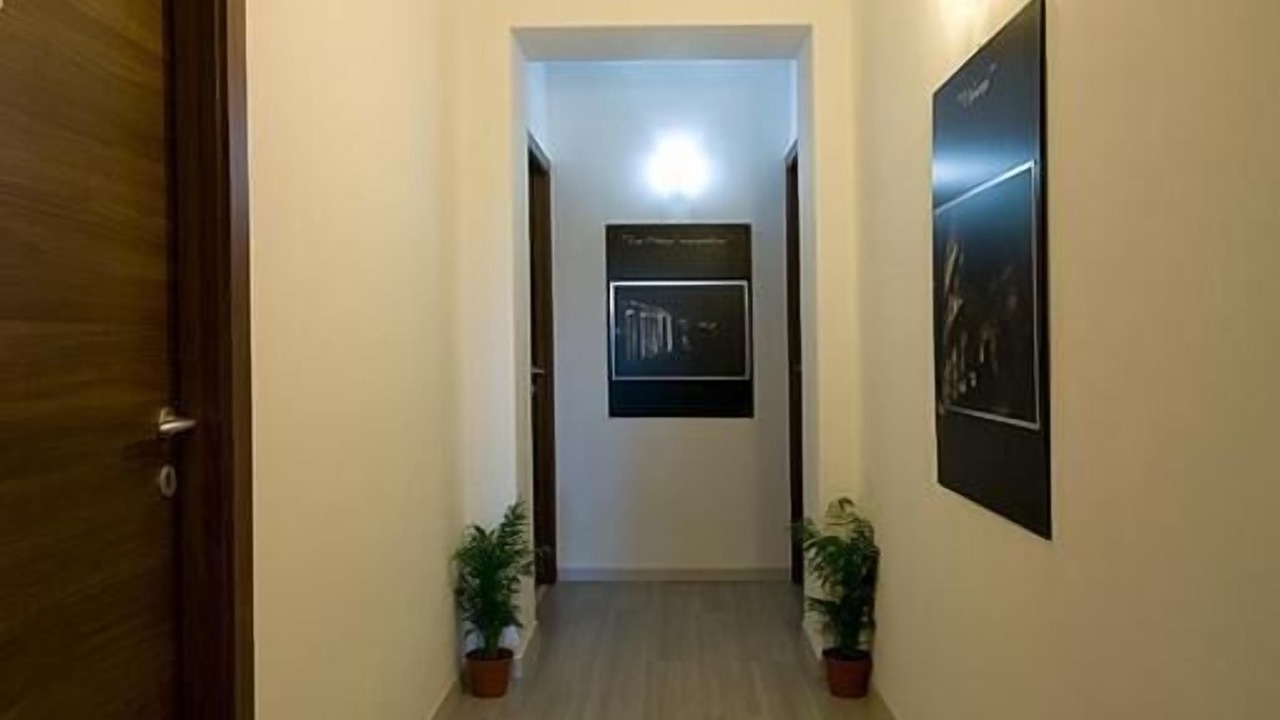 Photo of Others in Salario