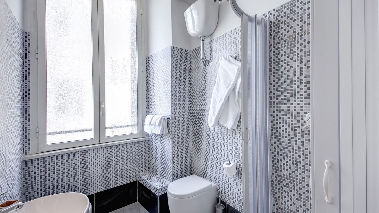 Photo of Bathroom in Salario