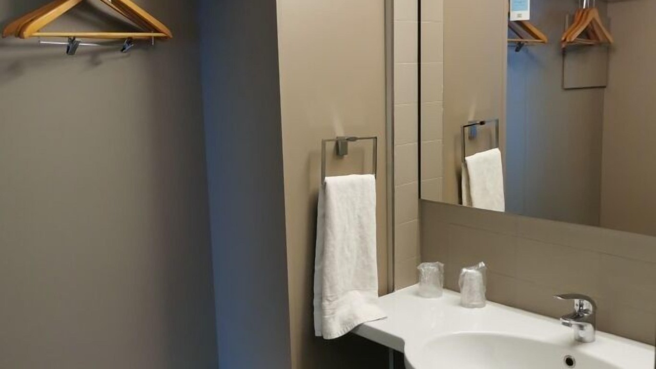 Photo of Bathroom in EUR