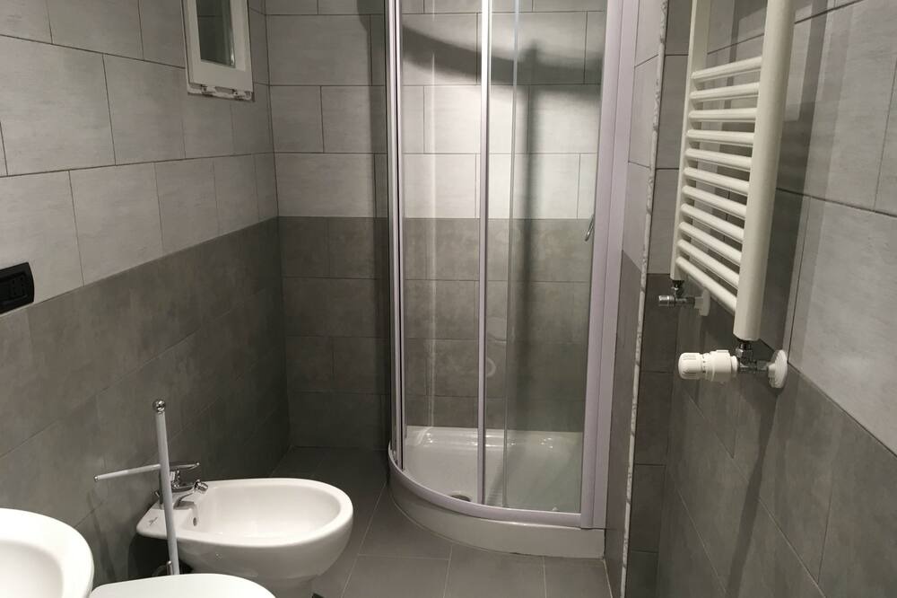 Photo of Bathroom in Caere Vetus