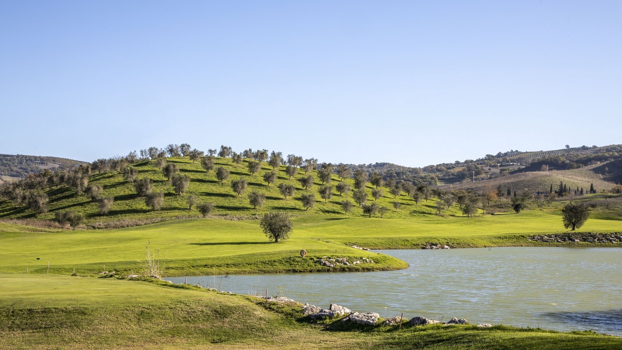 Photo of Others in Saturnia
