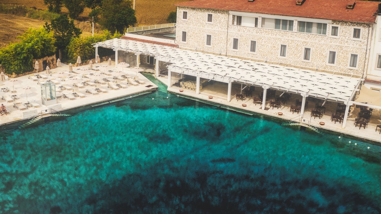 Photo of Others in Saturnia
