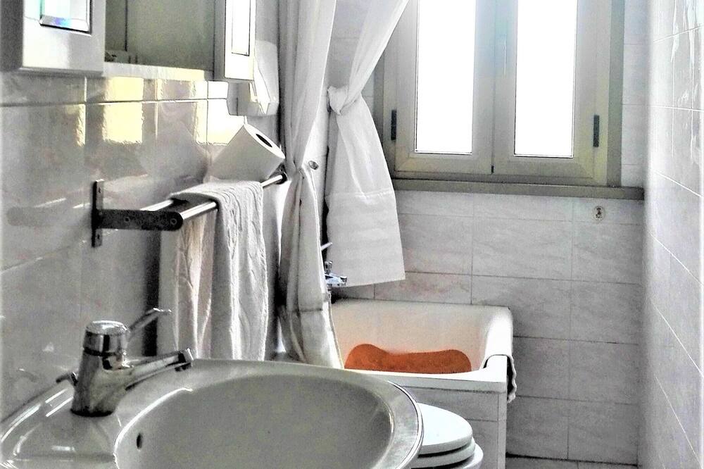 Photo of Bathroom in Quartiere XXIII Alessandrino