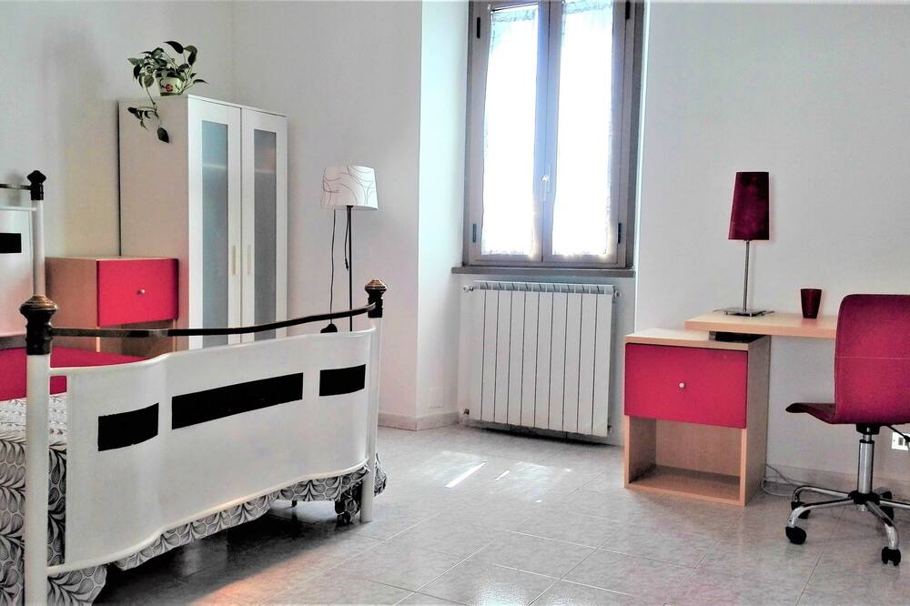 Photo of Bedroom in Quartiere XXIII Alessandrino