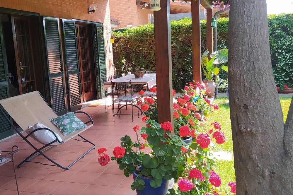 Photo of Patio Balcony in Zona XXX Castel Fusano