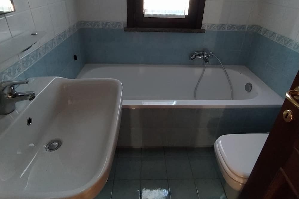 Photo of Bathroom in Zona XXX Castel Fusano