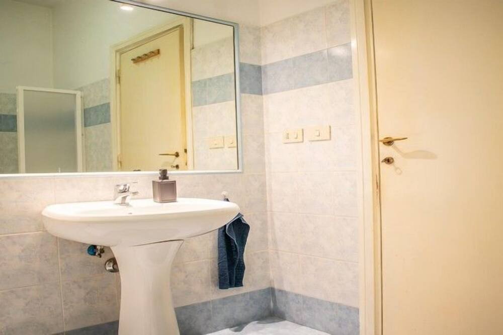Photo of Bathroom in Quartiere XVII Trieste