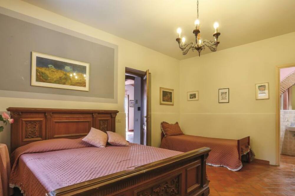 Photo of Bedroom in San Miniato