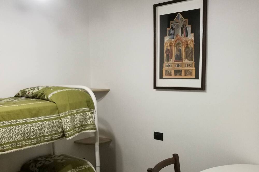Photo of Bedroom in Fratta