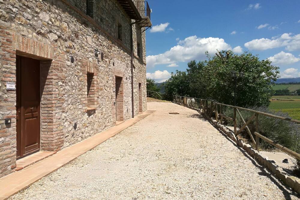 Photo of Outdoor in Fratta