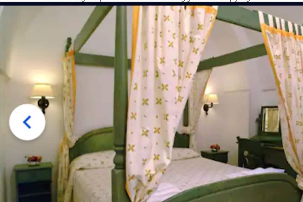 Photo of Bedroom in Rosa Marina