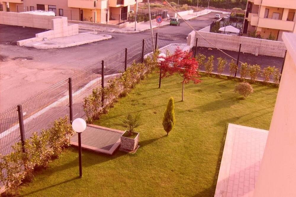 Photo of Outdoor in Esquilino