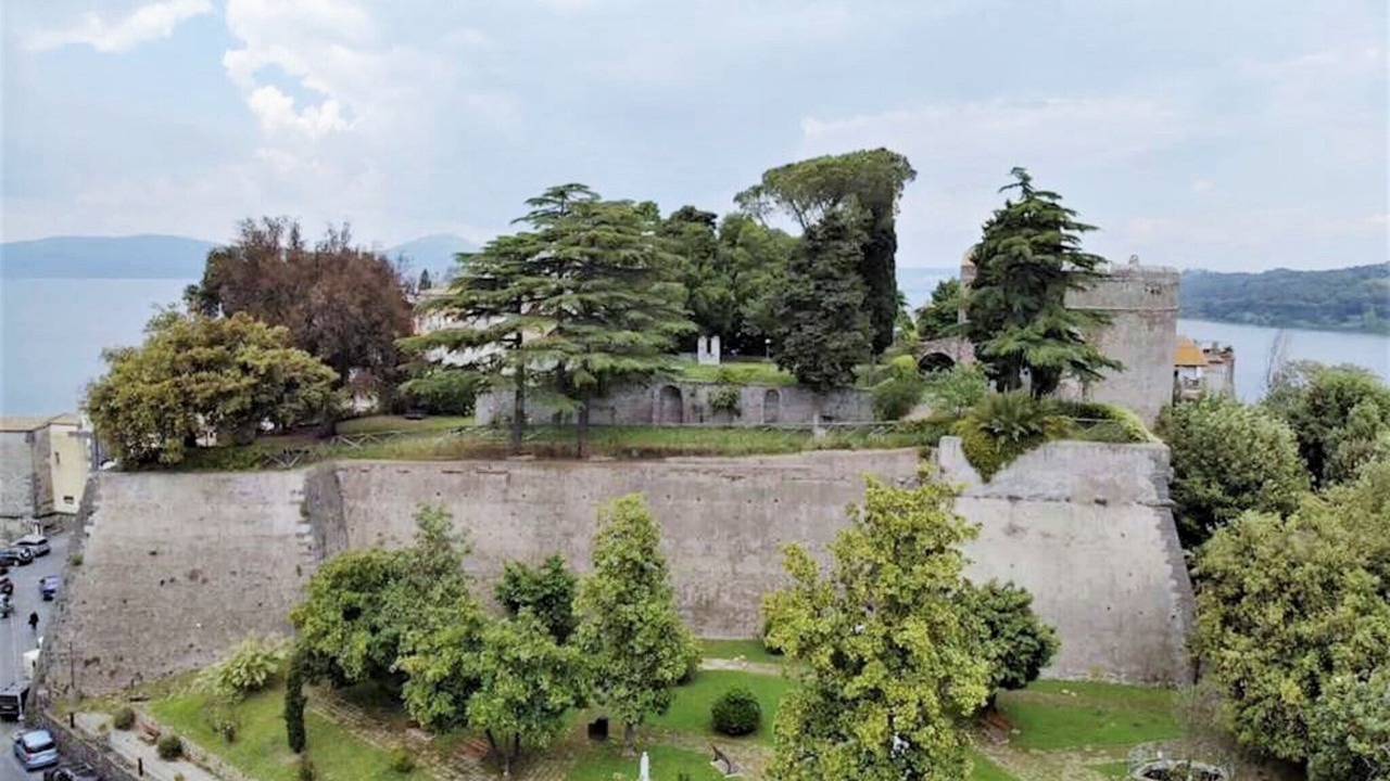 Photo of Outdoor in Lake Bracciano