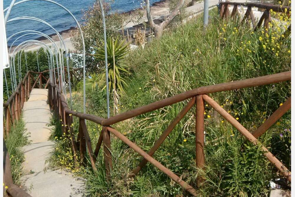 Photo of Others in Torchiara