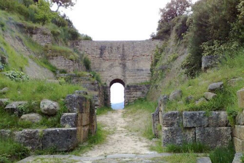 Photo of Others in Torchiara