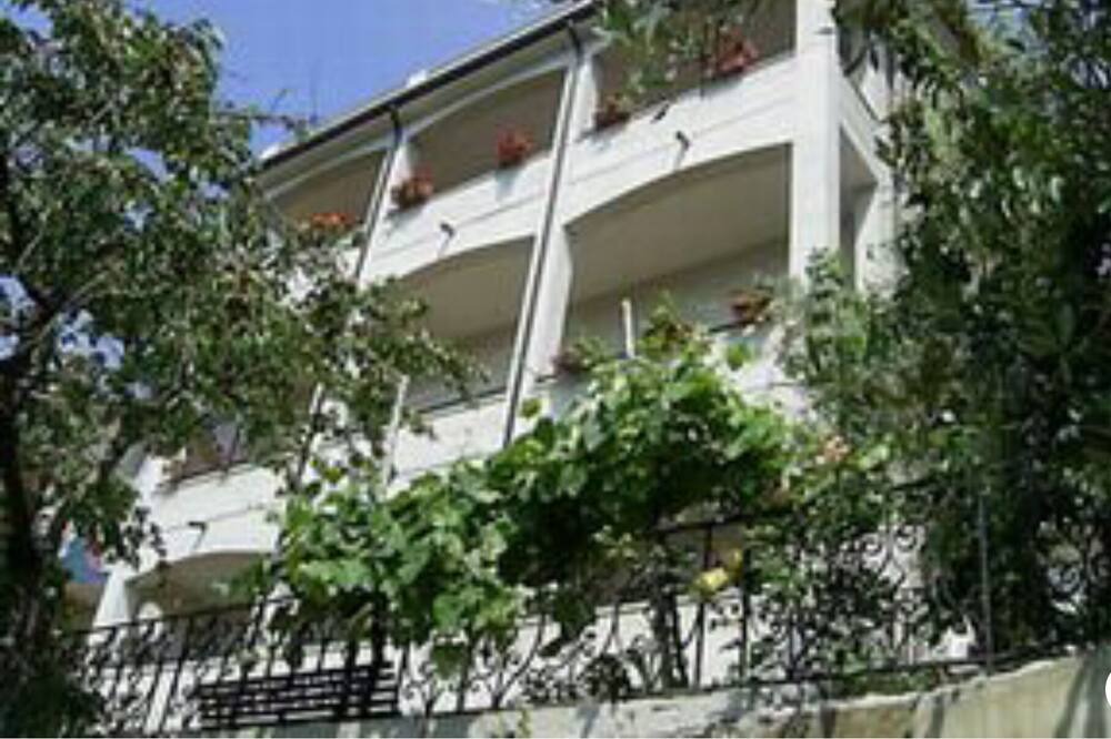 Photo of Outdoor in Torchiara