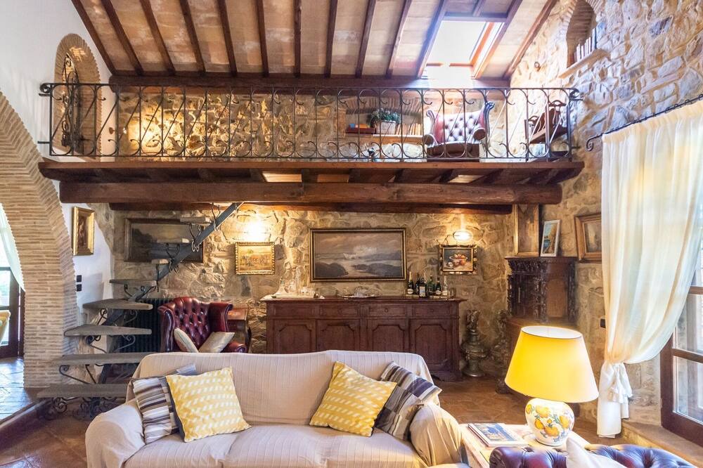 Photo of Bedroom in Capalbio