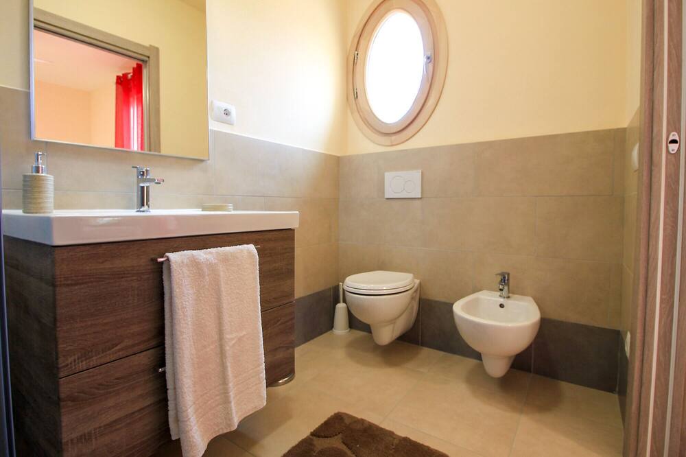 Photo of Bathroom in Orbetello