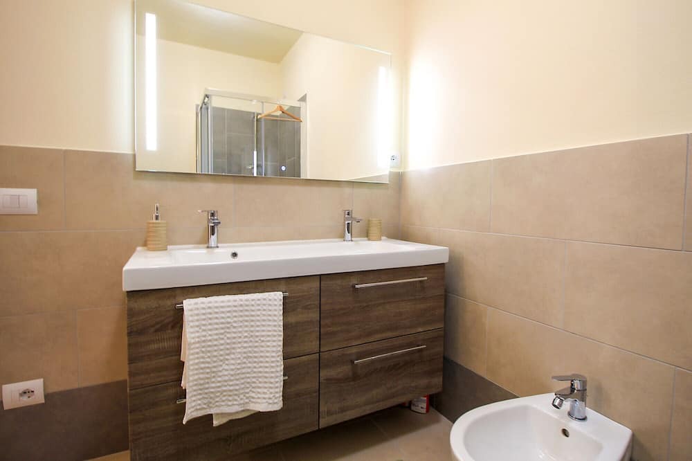 Photo of Bathroom in Orbetello