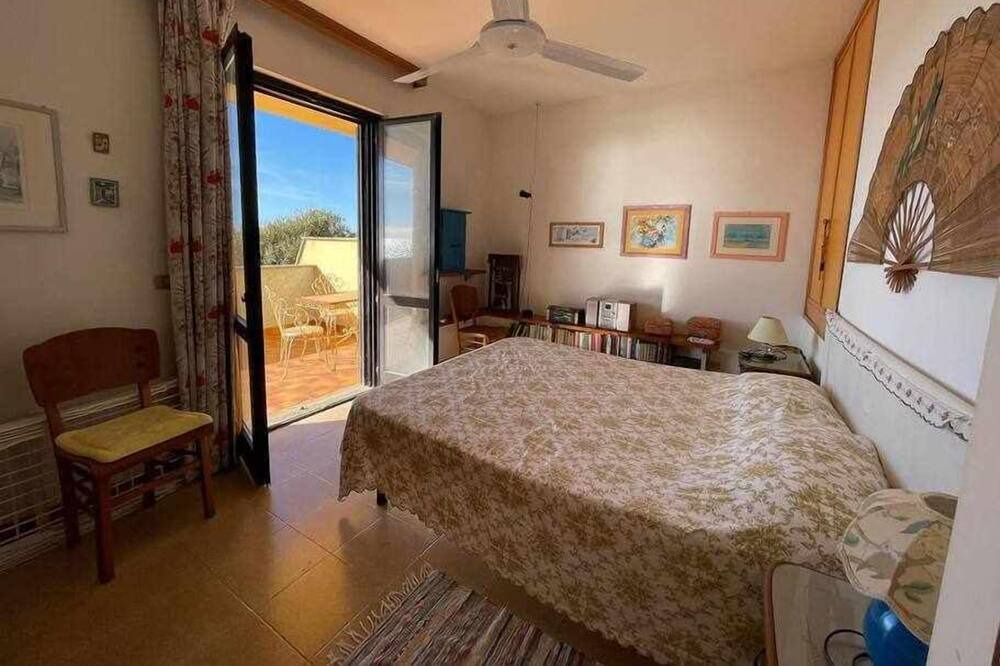 Photo of Bedroom in Tarquinia
