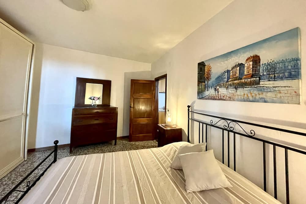 Photo of Bedroom in Montemerano