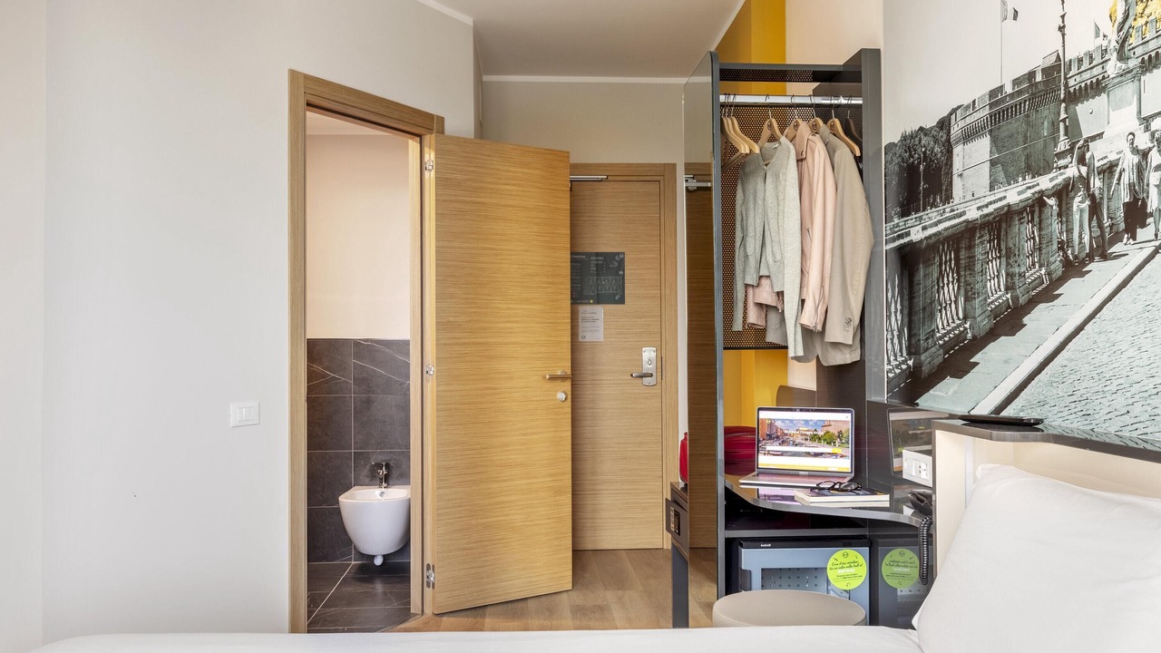 Photo of Bedroom in Fiumicino