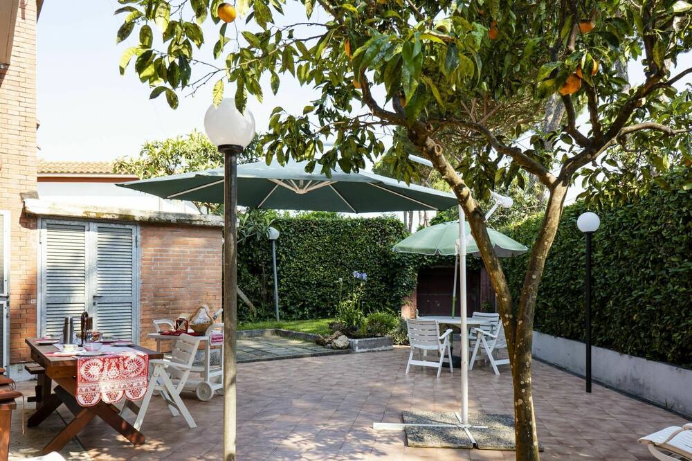 Photo of Outdoor in Latina Lido
