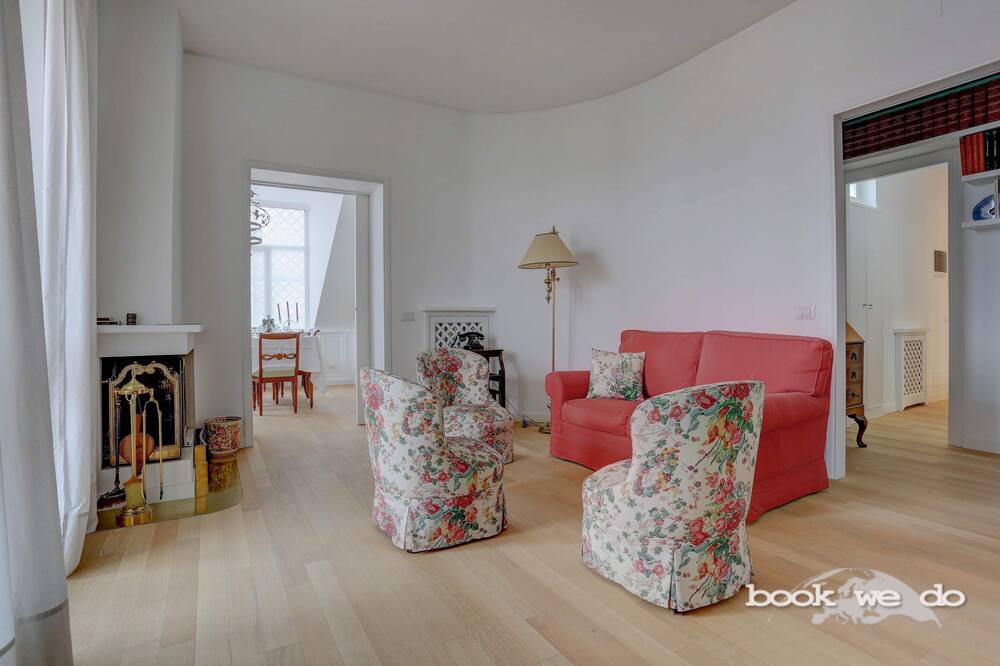 Photo of Livingroom in Parioli
