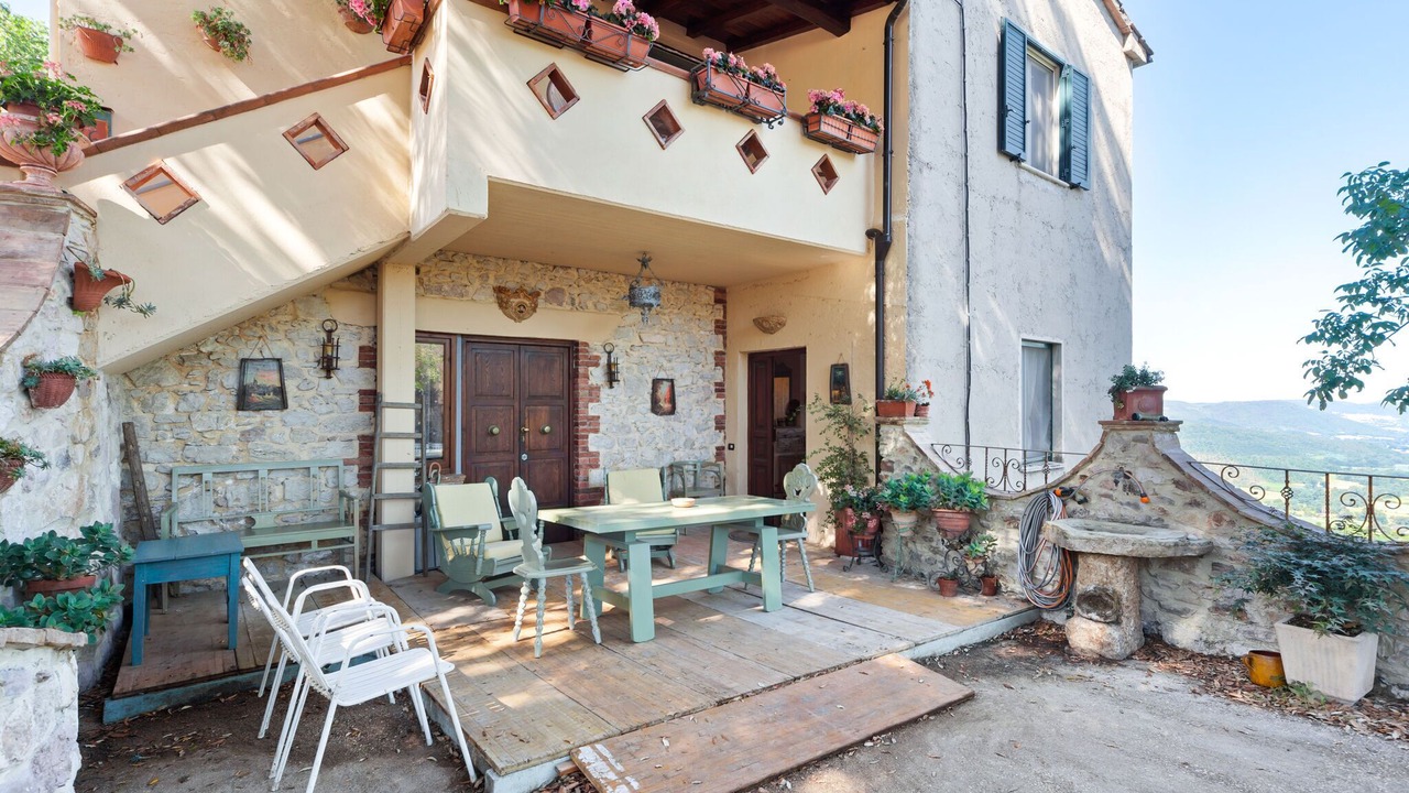 Photo of Patio Balcony in Stroncone