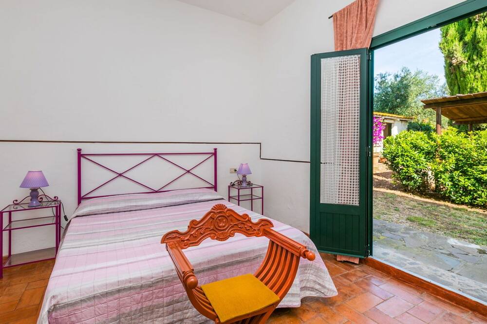 Photo of Bedroom in Follonica
