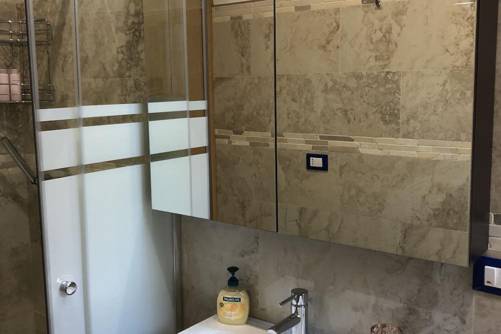 Photo of Bathroom in Quartiere XXII Collatino