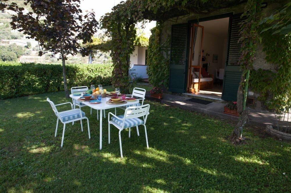 Photo of Patio Balcony in Scala