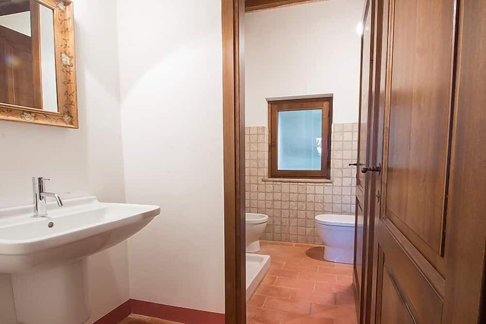 Photo of Bathroom in Castiglione della Valle