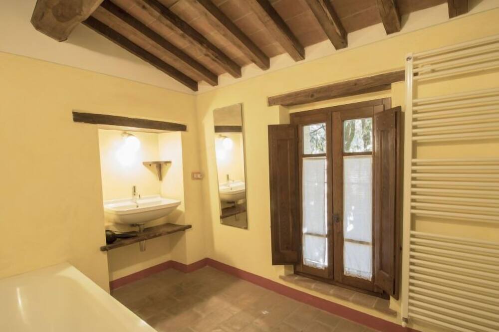 Photo of Bathroom in Castiglione della Valle
