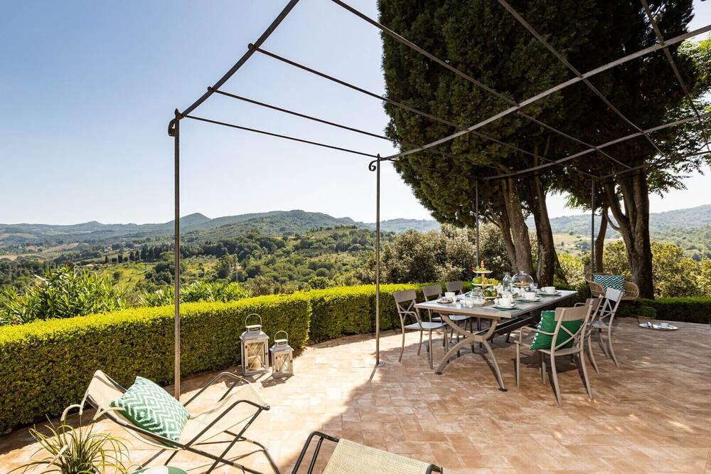 Photo of Patio Balcony in Gabbro