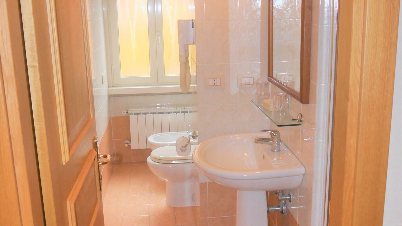 Photo of Bathroom in Quartiere XIII Aurelio