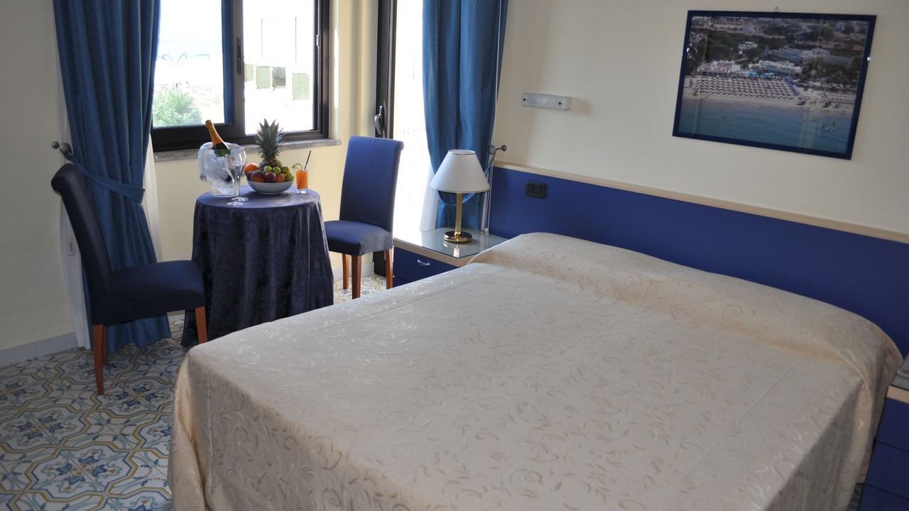 Photo of Bedroom in Sperlonga